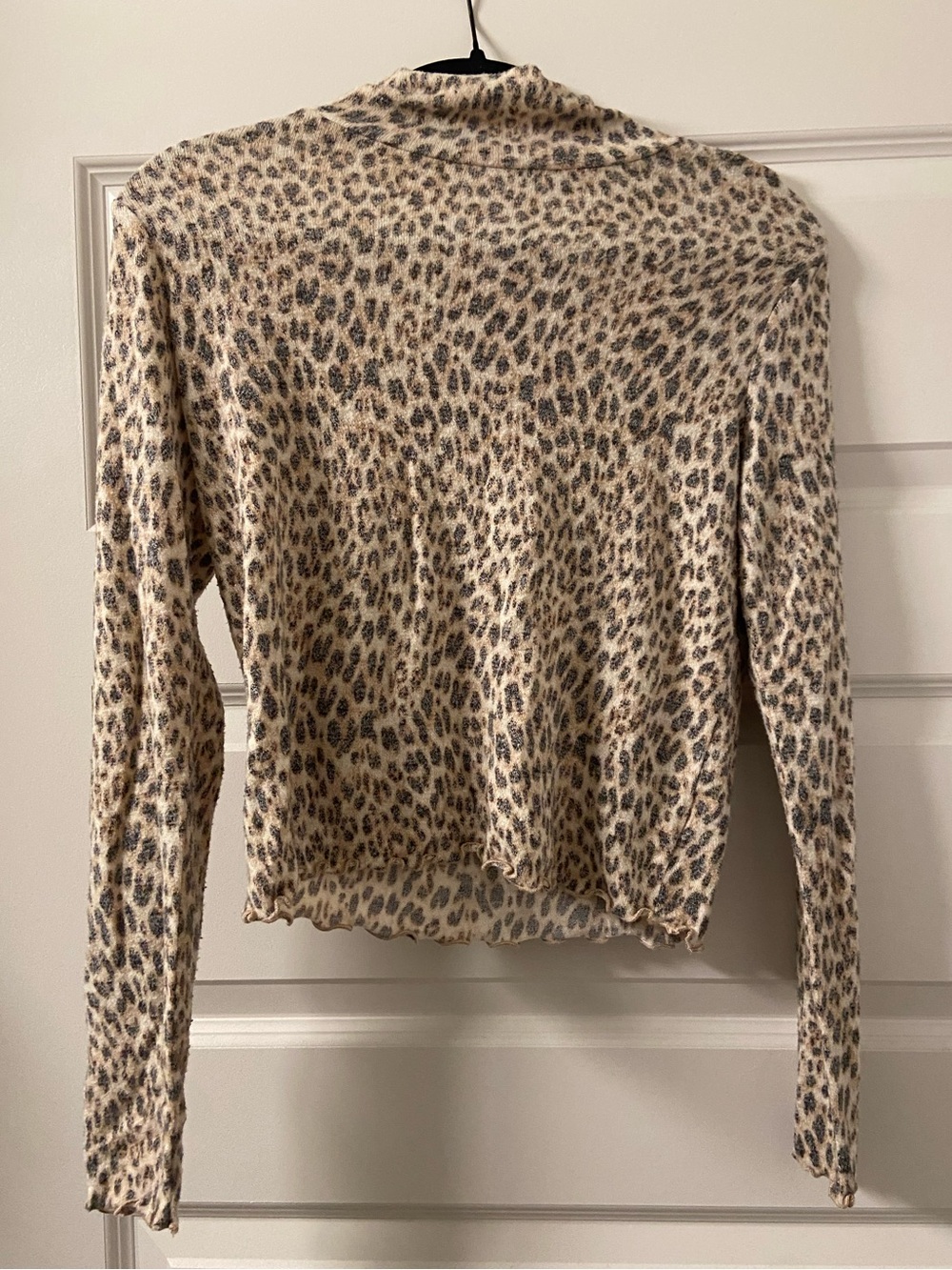 Leopard Print Long-Sleeve Women's Top - Beige
